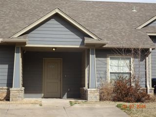 909 SW 92nd Street, Oklahoma City, OK 73139