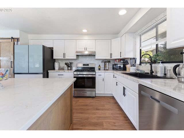 7415 Sw 167TH Pl, Beaverton, OR 97007