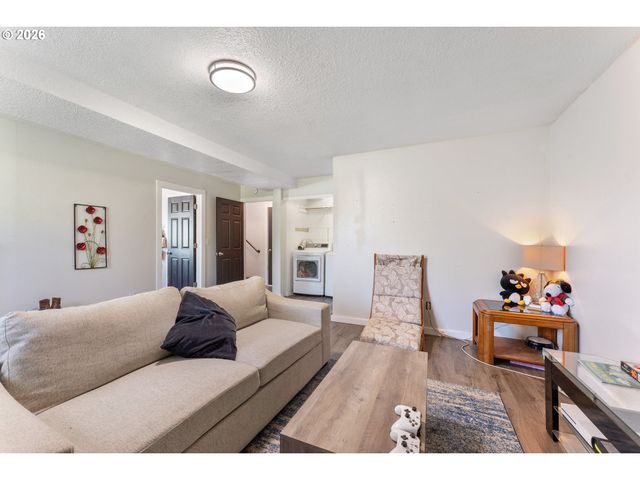 7415 Sw 167TH Pl, Beaverton, OR 97007