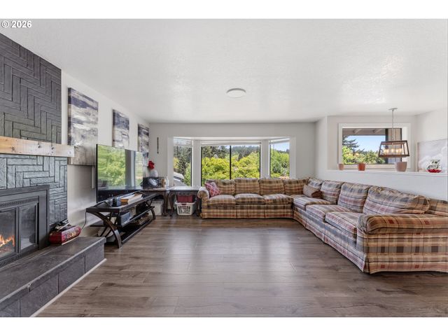 7415 Sw 167TH Pl, Beaverton, OR 97007