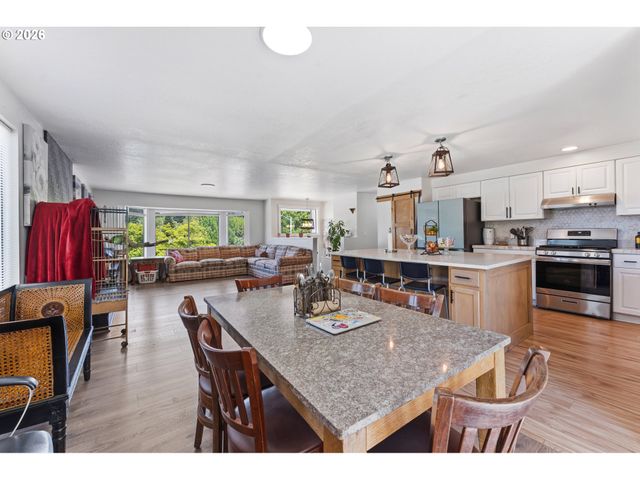 7415 Sw 167TH Pl, Beaverton, OR 97007