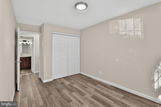 707-A SEDGEFIELD DR, Mount Laurel, NJ 08054