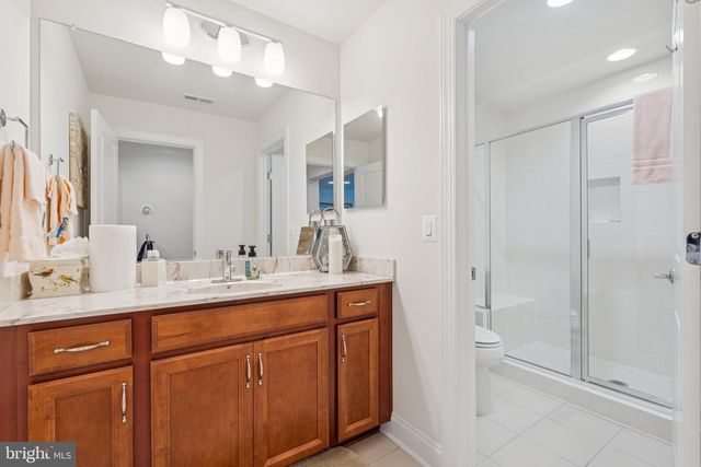 213 GREBE DR, Lake Frederick, VA 22630