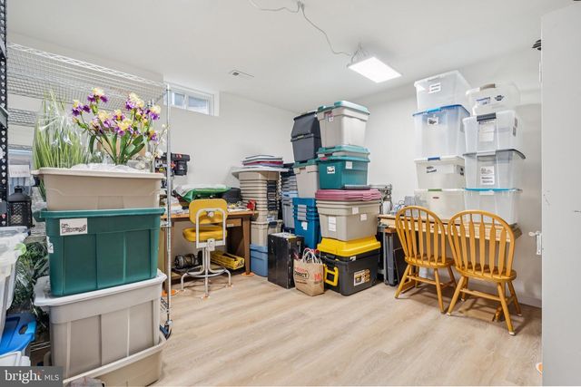 213 GREBE DR, Lake Frederick, VA 22630