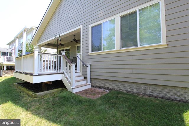 213 GREBE DR, Lake Frederick, VA 22630