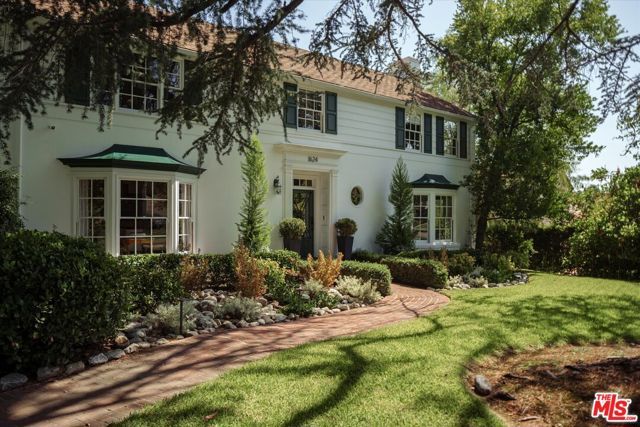 1624 Hillcrest Avenue, Glendale, CA 91202