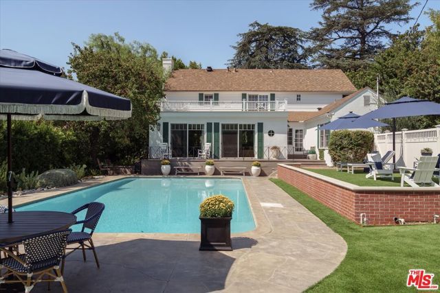1624 Hillcrest Avenue, Glendale, CA 91202