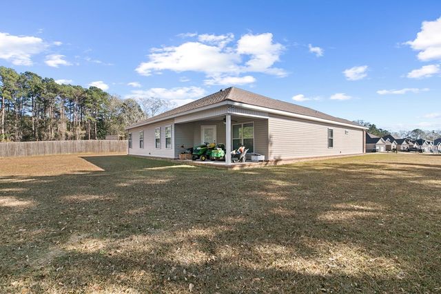 125 Sandpiper Ln, Dothan, AL 36301