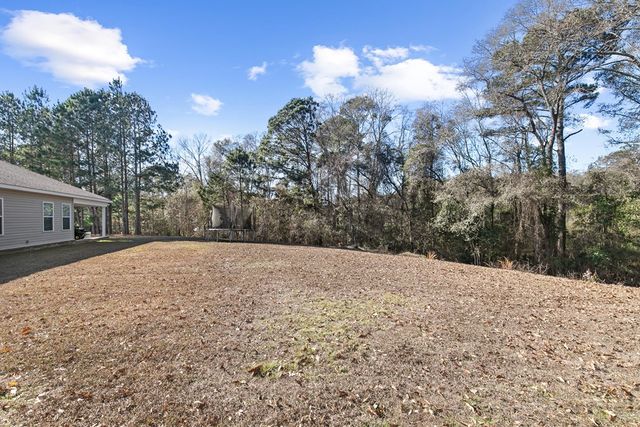 125 Sandpiper Ln, Dothan, AL 36301