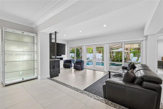 3465 NE 31st Ave, Lighthouse Point, FL 33064