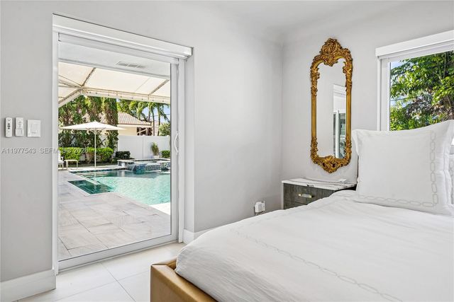 3465 NE 31st Ave, Lighthouse Point, FL 33064