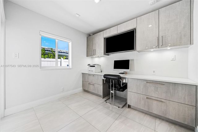 3465 NE 31st Ave, Lighthouse Point, FL 33064