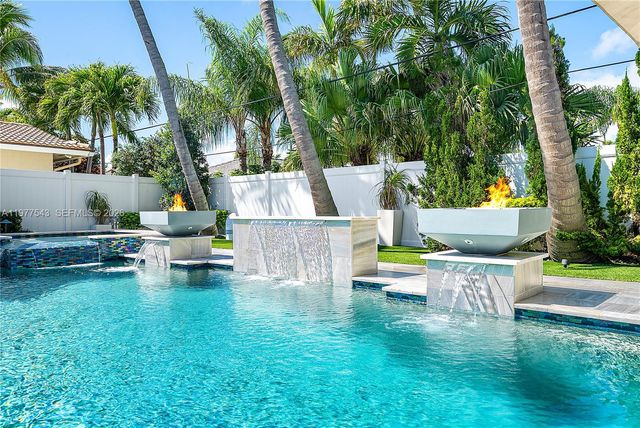 3465 NE 31st Ave, Lighthouse Point, FL 33064