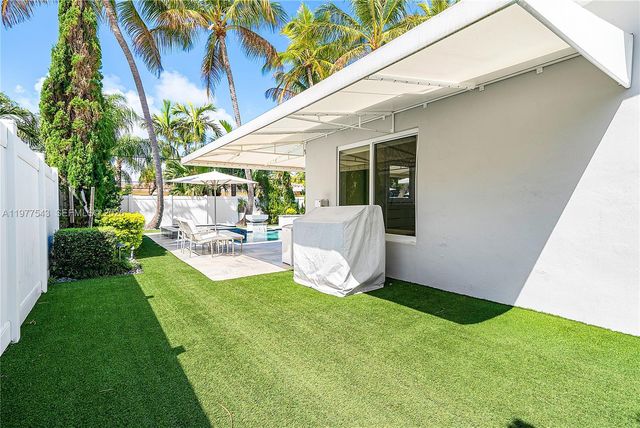 3465 NE 31st Ave, Lighthouse Point, FL 33064