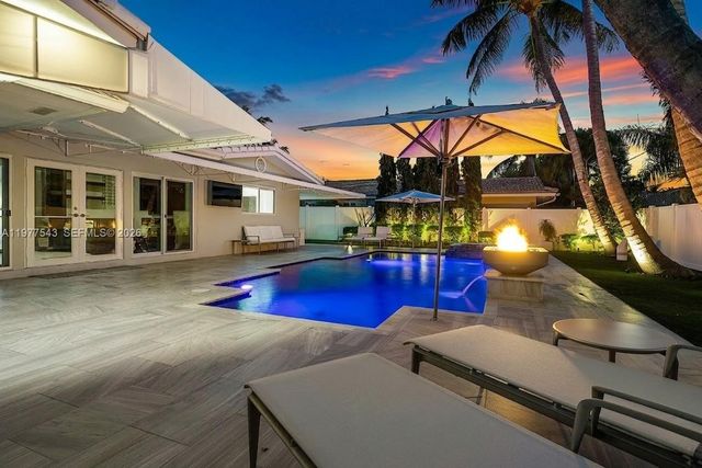 3465 NE 31st Ave, Lighthouse Point, FL 33064