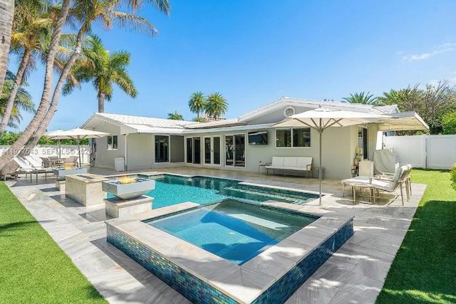 3465 NE 31st Ave, Lighthouse Point, FL 33064