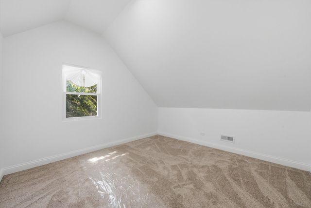 6604 S Rockwell Street, Chicago, IL 60629