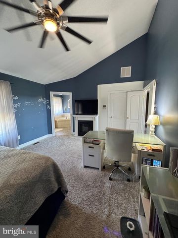 120 KARENLYNN DR, Franklinville, NJ 08322