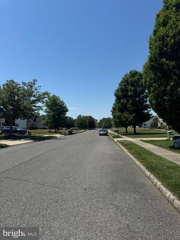 120 KARENLYNN DR, Franklinville, NJ 08322