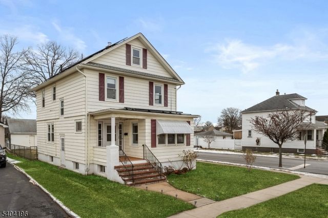 84 2nd Ave, Raritan Boro, NJ 08869