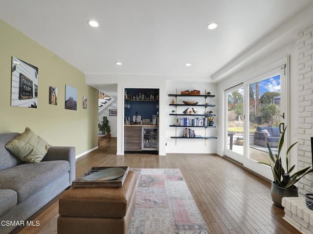 690 Valley Vista Drive, Camarillo, CA 93010