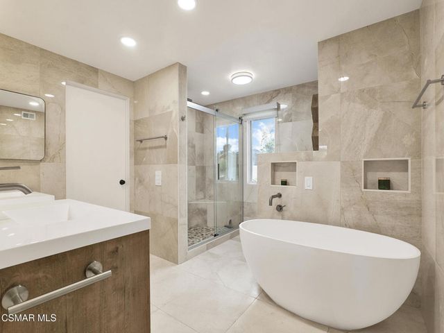 690 Valley Vista Drive, Camarillo, CA 93010