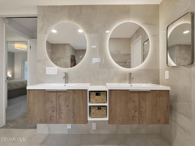 690 Valley Vista Drive, Camarillo, CA 93010