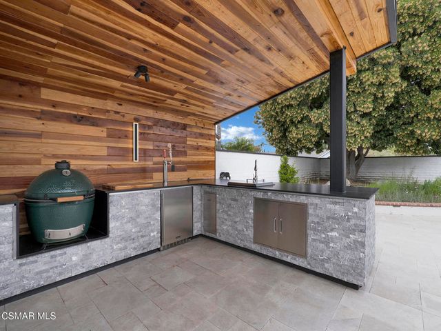 690 Valley Vista Drive, Camarillo, CA 93010