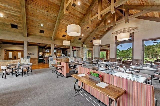 280 Roaring Fork Circle, Gordonville, TX 76245