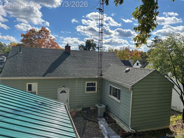 3106 Yale Street, Flint, MI 48503