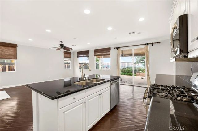 29415 High Ridge, Lake Elsinore, CA 92530