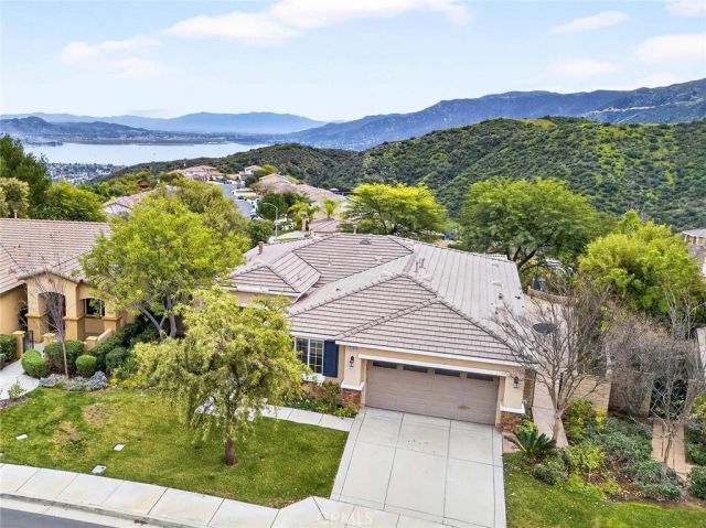 29415 High Ridge, Lake Elsinore, CA 92530