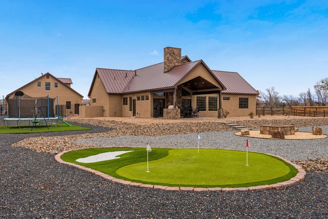 1 Crew Lane, Corrales, NM 87048