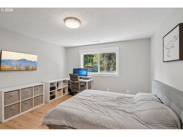 5202 NELCO Cir, West Linn, OR 97068