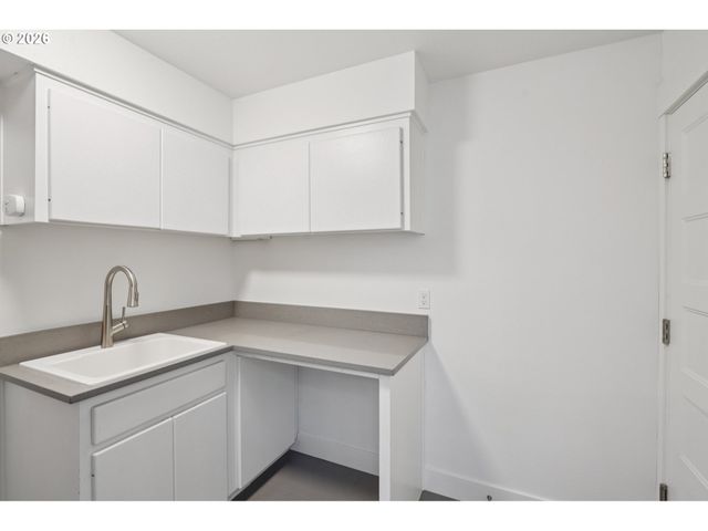 5202 NELCO Cir, West Linn, OR 97068