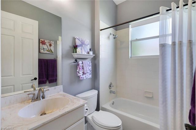 3232 Sundance CIR, Naples, FL 34109