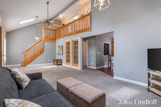 11014 E Royal Road, Stanwood, MI 49346