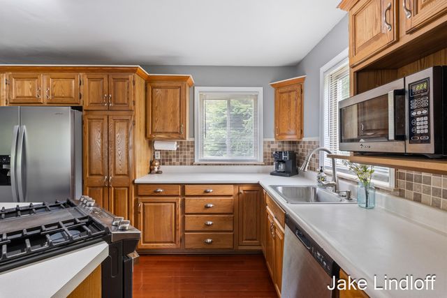 11014 E Royal Road, Stanwood, MI 49346