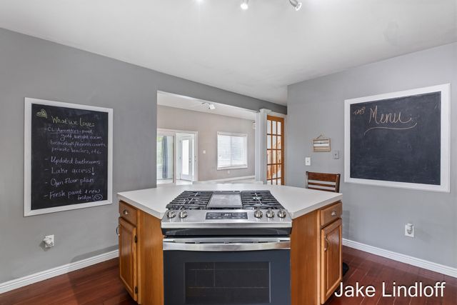 11014 E Royal Road, Stanwood, MI 49346