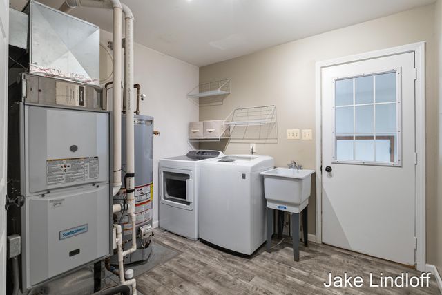 11014 E Royal Road, Stanwood, MI 49346