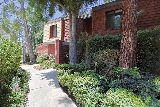 356 S Prospectors 83, Diamond Bar, CA 91765