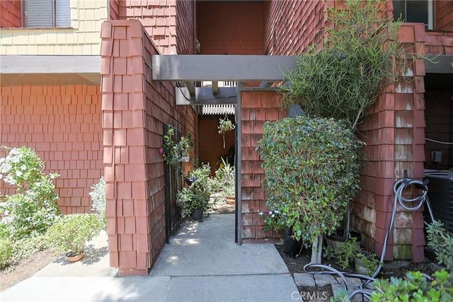 356 S Prospectors 83, Diamond Bar, CA 91765