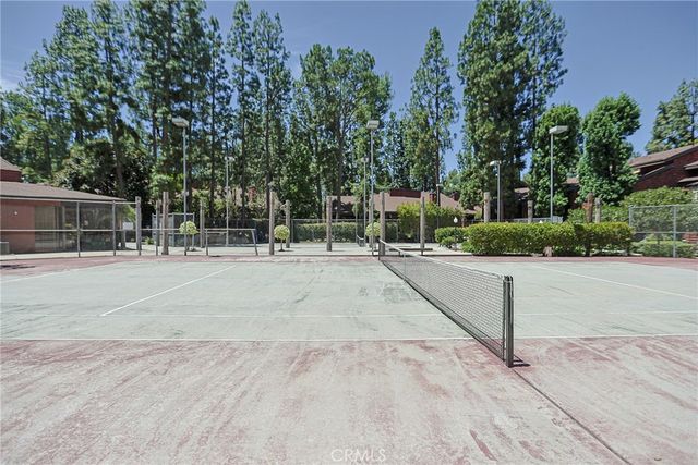 356 S Prospectors 83, Diamond Bar, CA 91765
