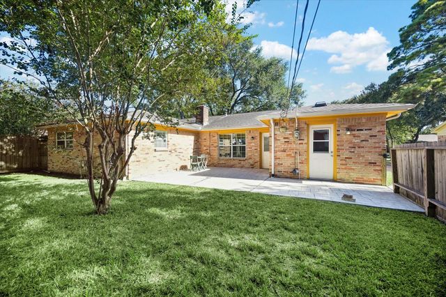 5942 Portal Drive, Houston, TX 77096