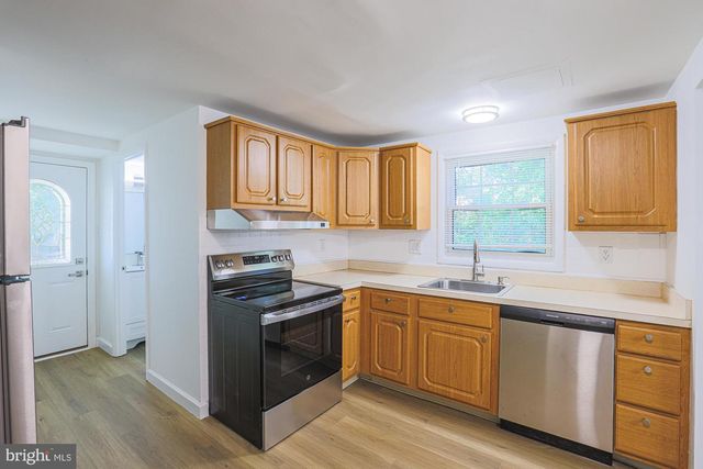 1327 FARRARA DR, Odenton, MD 21113