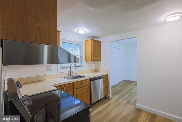 1327 FARRARA DR, Odenton, MD 21113