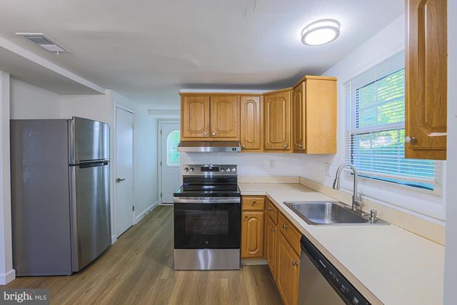 1327 FARRARA DR, Odenton, MD 21113