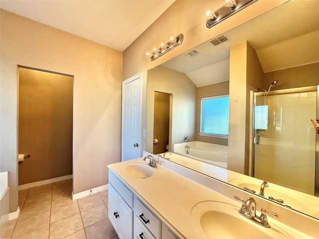 6500 Sierra Madre Drive, Fort Worth, TX 76179