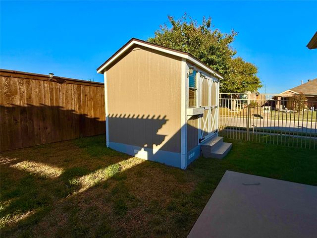6500 Sierra Madre Drive, Fort Worth, TX 76179
