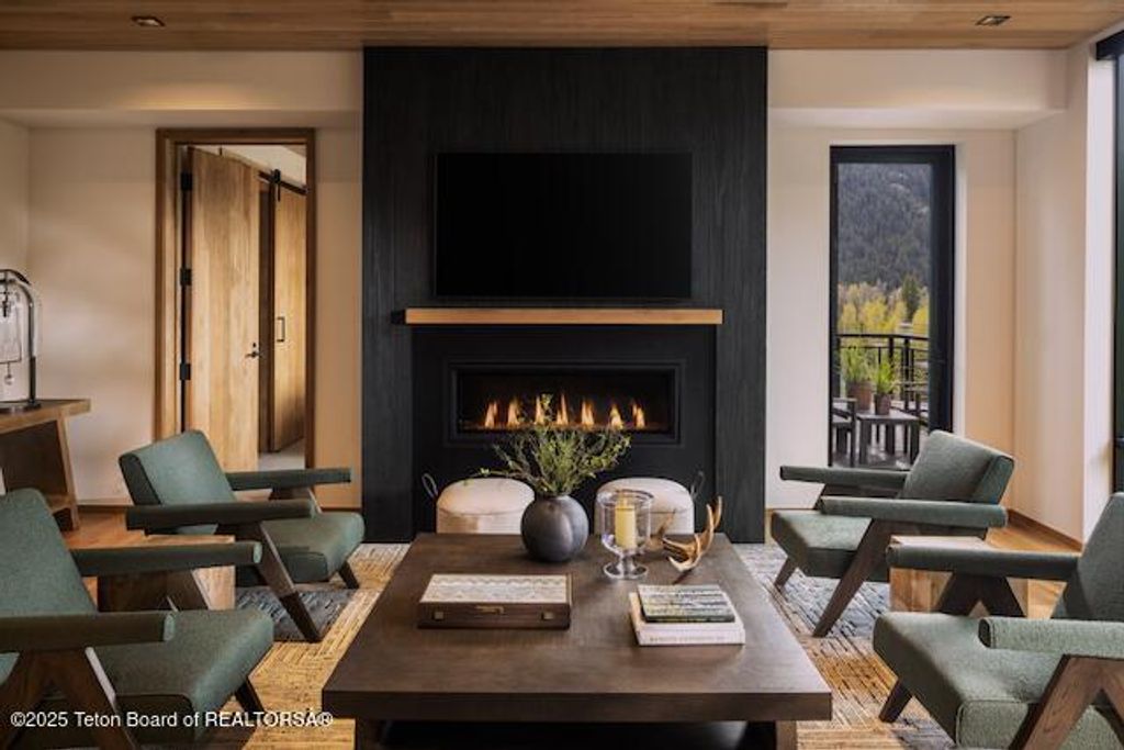 14195 WEISKOPF WAY, UNIT 334, Jackson, WY 83001 photo 3